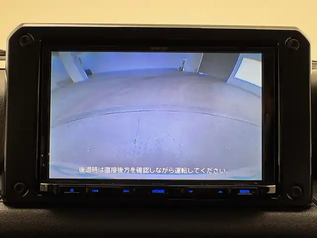 スズキ ジムニー シエラ JC 兵庫県 2019(平31)年 8.6万km シフォンアイボリーM 社外メモリナビ/（CD、DVD、SD、BT、フルセグTV）/ビルトインETC/前方ドライブレコーダー/4WD/シートヒーター/LKA/PCS/クルーズコントロール/バックカメラ/純正15インチアルミホイール/4WD/トランスファー/LEDヘッドライト/フォグライト/社外フロアマット/スマートキー×2本