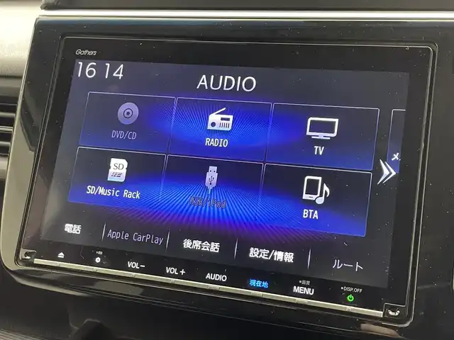ホンダ ステップワゴン スパーダ ハイブリッド G ホンダセンシング 滋賀県 2018(平30)年 6.8万km プレミアムスパークルブラックパール 後期型/ハイブリッドモデル/純正大型9インチナビゲーション/純正フリップダウンモニター/CD/DVD/Bluetooth/フルセグTV/バックカメラ/両側電動スライドドア/アダプティブクルーズコントロール/レーダーブレーキサポート/レーンキープ/LEDヘッドライト/わくわくゲート/スマートキー/スペアキー/純正16インチアルミホイール/ETC/新車保証書