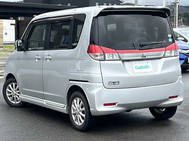 三菱 デリカＤ：２ S 秋田県 2014(平26)年 7.1万km シルキーシルバーメタリック 登録時走行距離70798km/４WD/社外HDDナビ/ワンセグTV/CD/DVD/Bluetooth/ETC/クルーズコントロール/バックカメラ/横滑り防止装置/盗難防止装置/衝突被害軽減システム/社外AW/運助シートヒーター/格納ウィンカーミラー/キセノンヘッドライト/フォグランプ/スマートキー/スペアキー