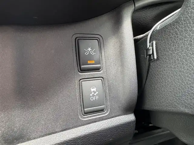 日産 セレナ ハイウェイスター プロパイロットED 三重県 2016(平28)年 9.4万km ブリリアントホワイトパール ワンオーナー/クルーズコントロール/　プロパイロット/プッシュスタート/両側パワースライドドア/スペアキーあり/ETC/エマージェンシーブレーキ/　車線逸脱警報/　踏み間違い衝突防止アシスト/　進入禁止標識検知/　フロントパックソナー/電動パーキングブレーキ/　オートブレーキホールド