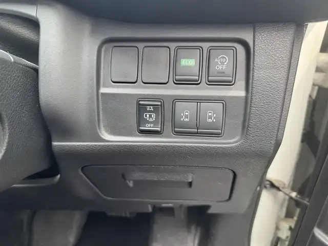 日産 セレナ ハイウェイスター プロパイロットED 三重県 2016(平28)年 9.4万km ブリリアントホワイトパール ワンオーナー/クルーズコントロール/　プロパイロット/プッシュスタート/両側パワースライドドア/スペアキーあり/ETC/エマージェンシーブレーキ/　車線逸脱警報/　踏み間違い衝突防止アシスト/　進入禁止標識検知/　フロントパックソナー/電動パーキングブレーキ/　オートブレーキホールド
