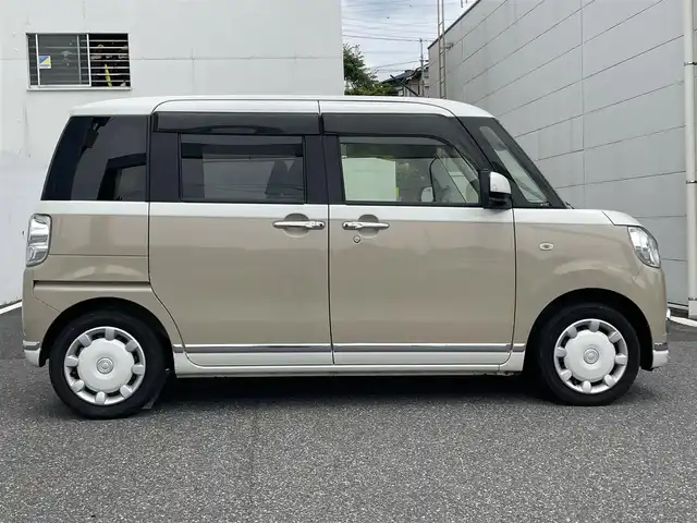 ダイハツ ムーヴ キャンバス X メイクアップ リミテッド SAⅢ 千葉県 2018(平30)年 9.4万km パールホワイトⅢ/ナチュラルベージュマイカメタリック 2トーン (株)IDOMが運営する【じしゃロン八千代店】の自社ローン対象車両になります。こちらは現金またはオートローンご利用時の価格です。自社ローンご希望の方は別途その旨お申付け下さい/純正ナビ（CD・DVD・BT接続可）/フルセグテレビ/アラウンドビューモニター/ETC/スマートアシスト３/両側パワースライドドア