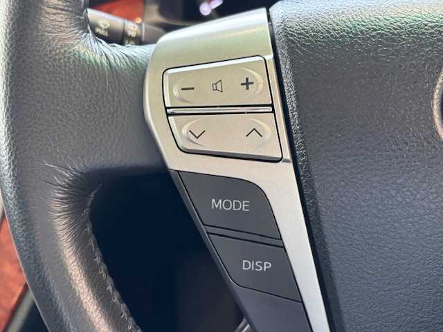 トヨタ ヴェルファイア 2．4Z プラチナセレクションⅡ 埼玉県 2011(平23)年 5.4万km ホワイトパールクリスタルシャイン サンルーフ　/8インチHDDナビ/　　CD/DVD/フルセグ　/バックカメラ　/両側パワースライドドア /パワーバックドア /クルーズコントロール /HIDオートライト /純正18インチアルミホイール /純正ETC