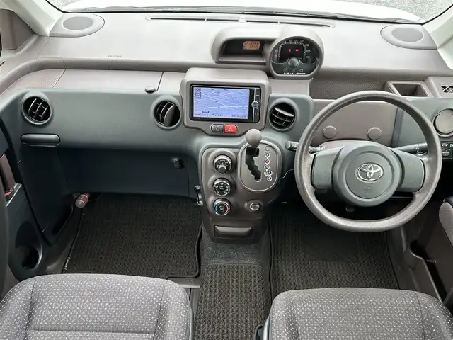 トヨタ スペイド F 東京都 2014(平26)年 3.4万km ホワイトパールクリスタルシャイン 純正メモリナビ/AM/FM/BT/フルセグ/『NSZT-W62G』/バックカメラ/片側パワースライドドア/スマートキー/プッシュスタート/横滑り防止装置/ETC/ドライブレコーダー前後/純正フロアマット/取扱説明書/保証書