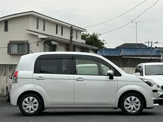 トヨタ スペイド F 東京都 2014(平26)年 3.4万km ホワイトパールクリスタルシャイン 純正メモリナビ/AM/FM/BT/フルセグ/『NSZT-W62G』/バックカメラ/片側パワースライドドア/スマートキー/プッシュスタート/横滑り防止装置/ETC/ドライブレコーダー前後/純正フロアマット/取扱説明書/保証書