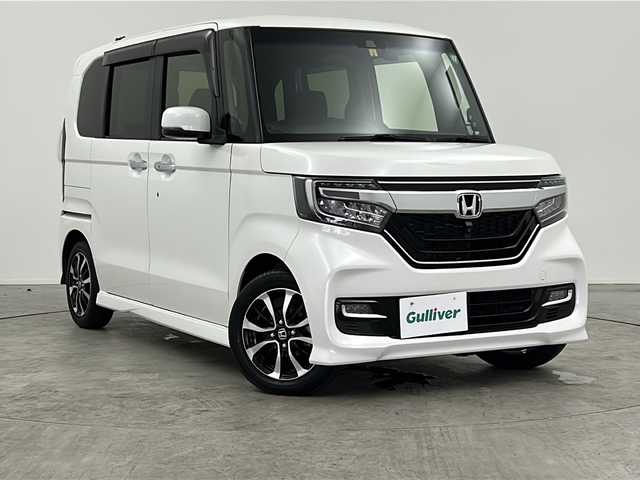ホンダ Ｎ ＢＯＸ カスタム G L ホンダセンシング 三重県 2020(令2)年 2.6万km プラチナホワイトパール 純正7インチナビ/バックカメラ/フルセグ/ホンダセンシング/追従式クルーズコントロール/レーンキープアシスト/衝突軽減ブレーキ/シートヒーター/コーナーセンサー（後方）/純正14インチAW/片側パワースライドドア/スマートキー×２