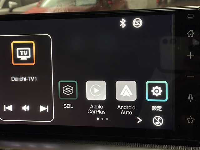 トヨタ ライズ Z 静岡県 2021(令3)年 2.1万km シャイニングホワイトパール 【安全装備】/スマートアシスト/衝突回避・軽減ブレーキ機能 /（車速約4km/hから80km/h間時警報アラーム喚起作動/（前車相対速度約30km/h未満時衝突回避機能作動）/（前車相対速度約30km/hから80km/h時衝突軽減ブレーキ作動）/（対歩行者：車速約30km/h未満時回避機能作動、50km/h未満時軽減機能作動）/オートハイビーム（作動車速：約25km/h以上時）/誤発進抑制機能（障害物検知範囲前方4m以内・後方3m以内）/車線逸脱警報＆逸脱抑制制御（作動車速：約60km/h以上時）/先行車発進お知らせ機能/進入禁止標識認識機能/アダプティブドライビングビーム　/レーンキーピングコントロール/サイドビューランプ　/アダプティブクルーズコントロール/【主要装備】/純正ディスプレイオーディオ　/フルセグテレビ　/前席シートヒーター　/アップルカープレイ　/アンドロイドオート　/ＥＴＣ　/ステアリングスイッチ　/ドラレコ/純正17インチアルミホイール