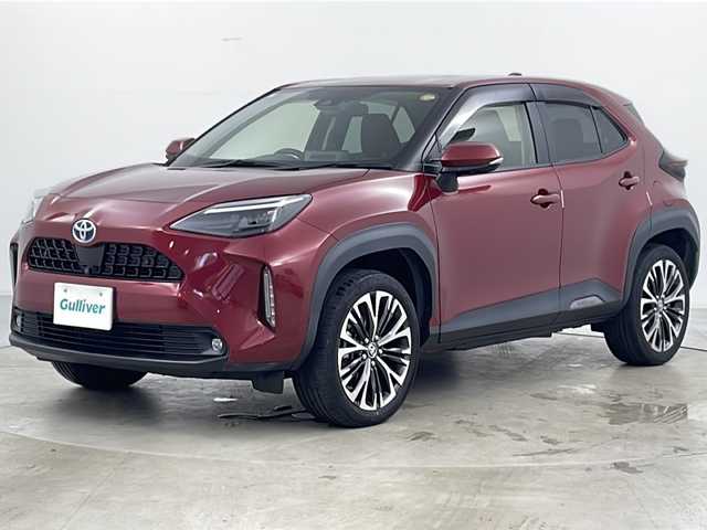 トヨタ ヤリスクロス ハイブリッド Z 道央・札幌 2021(令3)年 7.8万km センシュアルレッドマイカ ・4WD/・純正ディスプレイオーディオ&BT&USB&Miracast/・トヨタセーフティセンス/・レーントレーシングアシスト/・プリクラッシュセーフティ/・パーキングサポートブレーキ/・ロードサインアシスト/・レーダークルーズコントロール/・コーナーセンサー/・クリアランスソナー/・電動リアゲート/・全方位カメラ/・フロントカメラ/・サイドカメラ/・バックカメラ/・ドアミラーヒーター/・シートヒーター/・パワーシート/・ハーフレザーシート/・純正ドライブレコーダー/・純正フロアマット/・ビルトインETC/・オートマチックハイビーム/・オートライト/・LEDヘッドライト/・LEDフォグ/・革巻きステアリング/・ステアリングスイッチ/・スマートキー/・アイドリングストップ/・プッシュスタート/・横滑り防止/・純正18インチAW