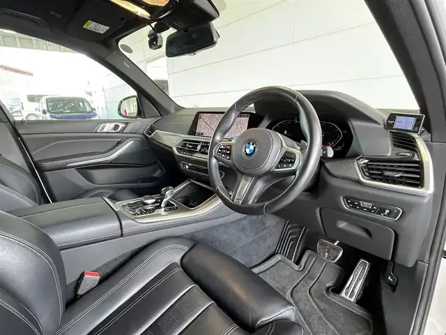 ＢＭＷ Ｘ５ xDrive 35d 山形県 2020(令2)年 3.9万km 白 純正ナビ/・Bluetooth/USB/・Apple CarPlay/Android Auto/・360°サラウンドビューモニター/・地デジTV/・ジェスチャーコントロール/ブラックレザーシート/シートヒーター（ALL）/アダプティブクルーズコントロール/インテリジェントセーフティ/レーンディパーチャーウォーニング/レーンチェンジアシスト/コードレスチャージャ/純正LEDヘッドライト/防舷ハイビームアシスト/コンフォートアクセス/ヘッドアップディスプレイ/レーンキープアシスト/ブラインドスポットアシスト/パーキングアシスト/・後退アシスト
