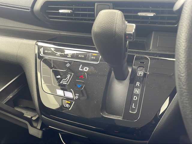 日産 デイズ ハイウェイスターX 沖縄県 2019(令1)年 6.4万km オーシャンブルーP 純正オーディオ　/ＣＤ　/ＡＵＸ　/ＡＭ／ＦＭ　/バックカメラ　/電動格納ウィンカーミラー　/ＬＥＤライト　/スマートキー　/スペアーキー　/プッシュスタート　/ステアリングスイッチ　/ドアバイザー　/コーナーセンサー　/横滑り防止装置　