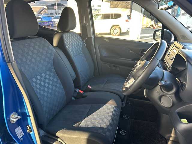 日産 デイズ HWS X プロパイロットED 兵庫県 2019(令1)年 6.4万km オーシャンブルーP 純正オーディオ　/（ＣＤ／ＡＵＸ）/バックカメラ　/前後コーナーセンサー/デジタルインナーミラー/ＬＥＤライト/オートライト/プッシュスタート　/スマートキー　　/ステアリングリモコン/横滑り防止装置　/電動格納ウィンカーミラー　/純正ドアバイザー　