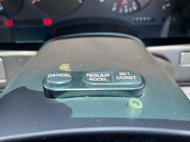 日産 フェアレディ Ｚ 300ZX 2／2 佐賀県 1998(平10)年 10.1万km 白 3.0L　V6ツインターボ/Tバールーフ設定/4輪マルチリンクサスペンション/パワーシート/純正16インチアルミホイール/純正MDオーディオ/純正リアスポイラー/純正フロアマット/クルーズコントロール/取扱説明書/保証書/記録簿/ETC
