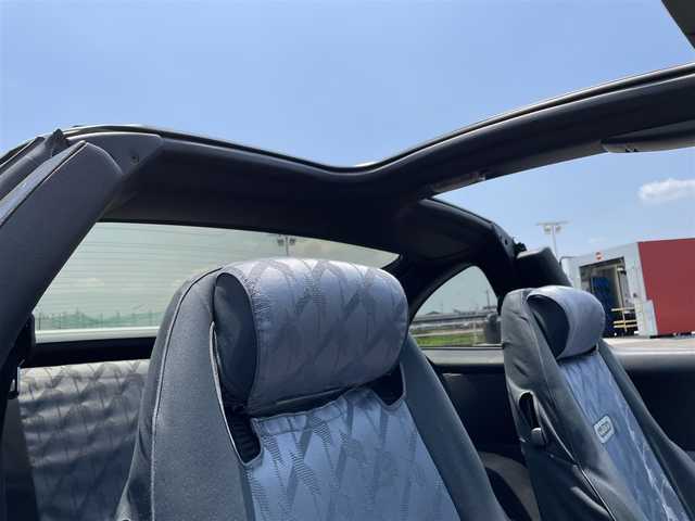 日産 フェアレディ Ｚ 300ZX 2／2 佐賀県 1998(平10)年 10.1万km 白 3.0L　V6ツインターボ/Tバールーフ設定/4輪マルチリンクサスペンション/パワーシート/純正16インチアルミホイール/純正MDオーディオ/純正リアスポイラー/純正フロアマット/クルーズコントロール/取扱説明書/保証書/記録簿/ETC