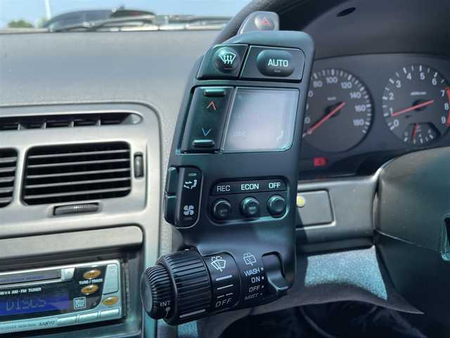 日産 フェアレディ Ｚ 300ZX 2／2 佐賀県 1998(平10)年 10.1万km 白 3.0L　V6ツインターボ/Tバールーフ設定/4輪マルチリンクサスペンション/パワーシート/純正16インチアルミホイール/純正MDオーディオ/純正リアスポイラー/純正フロアマット/クルーズコントロール/取扱説明書/保証書/記録簿/ETC