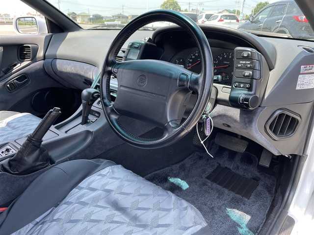 日産 フェアレディ Ｚ 300ZX 2／2 佐賀県 1998(平10)年 10.1万km 白 3.0L　V6ツインターボ/Tバールーフ設定/4輪マルチリンクサスペンション/パワーシート/純正16インチアルミホイール/純正MDオーディオ/純正リアスポイラー/純正フロアマット/クルーズコントロール/取扱説明書/保証書/記録簿/ETC