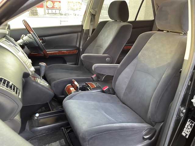 トヨタ ハリアー 240G 福岡県 2009(平21)年 10.8万km ブラック ワンオーナー/純正メーカーナビ/バックカメラ/キーレス/スペアキー(キーレス無し)/ウッドコンビステアリング/ETC/取扱説明書/保証書