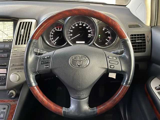 トヨタ ハリアー 240G 福岡県 2009(平21)年 10.8万km ブラック ワンオーナー/純正メーカーナビ/バックカメラ/キーレス/スペアキー(キーレス無し)/ウッドコンビステアリング/ETC/取扱説明書/保証書