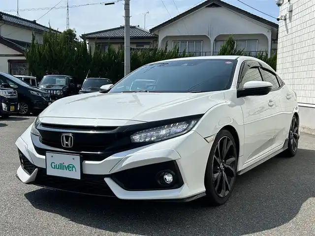 ホンダ シビック ハッチバック ホンダセンシング 山形県 2018(平30)年 7.1万km ホワイトオーキッドパール 6速マニュアル/ナビ装着用スペシャルパッケージ/ホンダセンシング/カロッツェリアSDナビ//BT/CD/DVD/フルセグテレビ/電動パーキング・ブレーキホールド/純正ビルトインETC/社外サス（純正有り）/柿本改マフラー/レーダー探知機/純正18インチアルミホイール/追従式クルーズコントロール/LEDヘッドライト/ドアバイザー/バックカメラ
