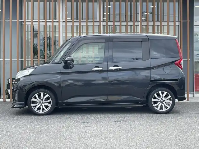 トヨタ ルーミー カスタムG－T 鳥取県 2017(平29)年 9.4万km ブラックマイカメタリック (株)IDOMが運営する【じしゃロン鳥取店】の自社ローン専用車両になります。こちらは現金またはオートローンご利用時の価格です。自社ローンご希望の方は別途その旨お申付け下さい/純正ナビ（NSZT-W66T）/・フルセグTV/・AM/FM/・CD/DVD/・Bluetooth接続/両側パワースライドドア/スマートアシストII/バックカメラ/アイドリングストップ/プッシュスタート