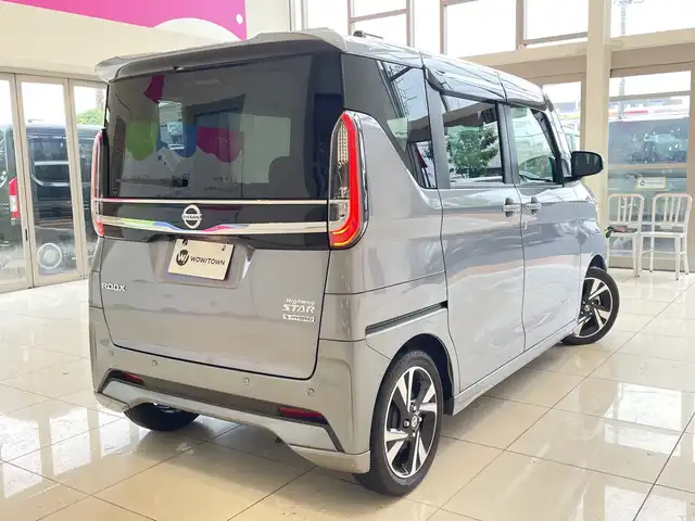 日産 ルークス HWS X プロパイロットED 埼玉県 2023(令5)年 1.6万km チタニウムグレーメタリック エマージェンシーブレーキ/プロパイロット/純正9インチメモリナビ/　Bluetooth/フルセグTV/HDMI/アラウンドビューモニター、バックカメラ、フロントカメラ、サイドカメラ/両側パワースライドドア/レーダークルーズコントロール/LEDヘッドライト/純正15インチアルミホイール/アイドリングストップ/ビルトインETC