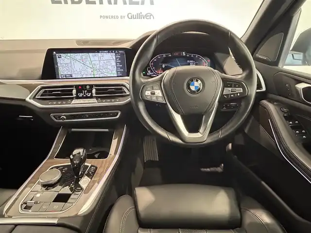 ＢＭＷ ＢＭＷ Ｘ５ xDrive 35d プレジャー3ED 熊本県 2021(令3)年 2.3万km 白 プレジャー3エディション/・純正エアサスペンションシステム/・純正21インチアロイアルミホイール/・ヘッドアップディスプレイ/・ブラックフルレザーシート/シートヒーター/パワーシート/パノラマサンルーフ/純正HDDナビ/AppleCarPlay/Bluetooth/USB/フルセグテレビ/ハーマンカードンサラウンドシステム/360°カメラ/コーナーセンサー/パーキングアシスト/Aクルーズコントロール/ワイヤレス充電/パワートランクドア/ETC2.0/インテリジェントセーフティー/ブレーキアシスト/ブラインドスポットモニター/コンフォートアクセス/LEDヘッドライト/LEDフォグライト/オートマチックハイビーム
