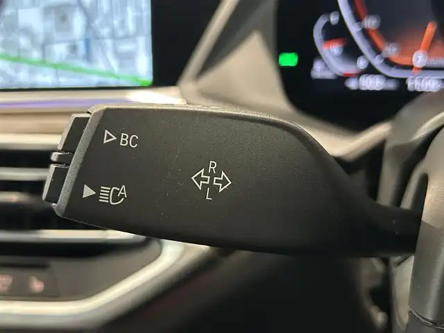 ＢＭＷ ＢＭＷ Ｘ５ xDrive 35d プレジャー3ED 熊本県 2021(令3)年 2.3万km 白 プレジャー3エディション/・純正エアサスペンションシステム/・純正21インチアロイアルミホイール/・ヘッドアップディスプレイ/・ブラックフルレザーシート/シートヒーター/パワーシート/パノラマサンルーフ/純正HDDナビ/AppleCarPlay/Bluetooth/USB/フルセグテレビ/ハーマンカードンサラウンドシステム/360°カメラ/コーナーセンサー/パーキングアシスト/Aクルーズコントロール/ワイヤレス充電/パワートランクドア/ETC2.0/インテリジェントセーフティー/ブレーキアシスト/ブラインドスポットモニター/コンフォートアクセス/LEDヘッドライト/LEDフォグライト/オートマチックハイビーム