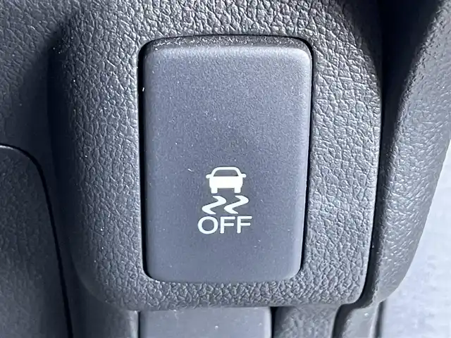 ホンダ Ｎ ＢＯＸ カスタム G SSパッケージ 東京都 2014(平26)年 10.6万km プレミアムホワイトパール カロツェリアナビ/＜フルセグ/SD/CD/DVD/BT＞/両側パワースライドドア/ＥＣＯＮ/あんしんパッケージ/＜シティブレーキアクティブシステム/前席用i-サイドエアバックシステム/サイドカーテンエアバックシステム＞/プラズマクラスター搭載ＡＡＣ/アレルクリーンシート/純正フロアマット/ドアバイザー/純正フルエアロ/プッシュスタート/横滑り制御機能/キセノンヘッドライト/フロントフォグランプ