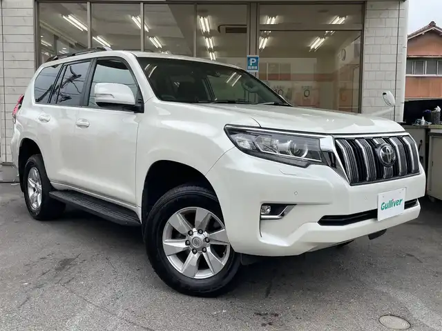 トヨタ ランドクルーザー プラド TX 愛知県 2019(平31)年 7.3万km ホワイトパールクリスタルシャイン /当店買取/禁煙/1オーナー/ディーゼル/ターボ/7人乗//社外ナビMDV-S706L//フルセグTV/CD/DVD/SD/ Bluetooth/USB/ipod//バックカメラ//PCS/LDA/レーダークルーズコントロール//カーテンエアバック//LEDヘッド/Aライト/AHB/LEDフォグ//ドラレコ/ETC//保証書/取説/スペアキー
