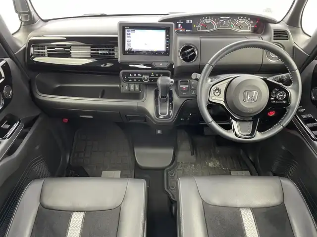 ホンダ Ｎ ＢＯＸ カスタム EX ターボ 富山県 2023(令5)年 3.3万km クリスタルブラックパール 純正ナビ（AM/FM/DVD/BT/USB/フルセグ）/バックカメラ/ドライブレコーダー/ETC/ハーフレザーシート/シートヒーター/衝突被害軽減システム/レーダークルーズコントロール/レーンキープアシスト/横滑り防止装置/純正アルミホイール/純正ゴムマット/オートLEDライト/オートホールド付電子パーキング/革巻きステアリング/ステアリングスイッチ/パドルシフト/スマートキー