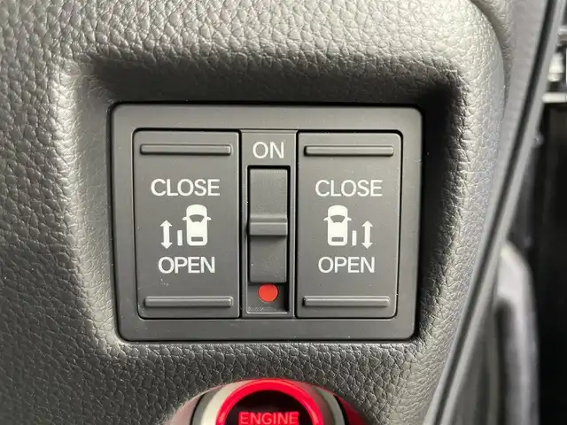 ホンダ Ｎ ＢＯＸ カスタム EX ターボ 富山県 2023(令5)年 3.3万km クリスタルブラックパール 純正ナビ（AM/FM/DVD/BT/USB/フルセグ）/バックカメラ/ドライブレコーダー/ETC/ハーフレザーシート/シートヒーター/衝突被害軽減システム/レーダークルーズコントロール/レーンキープアシスト/横滑り防止装置/純正アルミホイール/純正ゴムマット/オートLEDライト/オートホールド付電子パーキング/革巻きステアリング/ステアリングスイッチ/パドルシフト/スマートキー