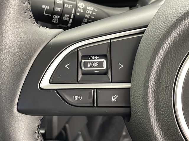 スズキ ジムニー ノマド FC 千葉県 2025(令7)年 0.1万km 黒 スズキセーフティサポート/レーダークルーズコントロール/レーンキープアシスト/衝突軽減ブレーキ/クリアランスソナー/ダウンヒルアシスト/前席シートヒーター/ヒーテッドミラー/LEDライト/フォグランプ/バックカメラ/４WD/スタートボタン/スマートキー