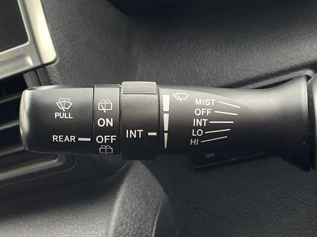 トヨタ シエンタ ハイブリッド G 岐阜県 2016(平28)年 6.4万km ホワイトパールクリスタルシャイン 純正7インチナビ/　(AM/FM/CD/DVD/フルセグTV/Bluetooth)/バックカメラ/トヨタセーフティセンス/プリクラッシュセーフティ/レーンディパーチャーアラート/オートハイビーム/LEDヘッドライト/シートヒーター/革巻きステアリング/両側パワースライドドア/純正フロアマット/ETC