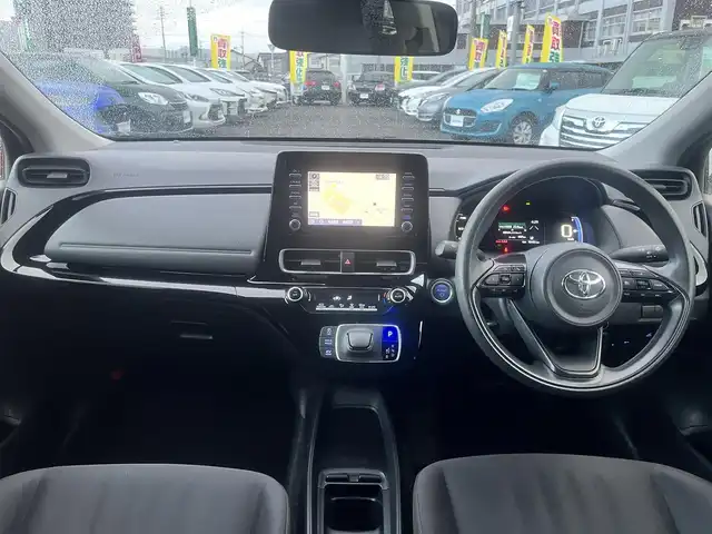 トヨタ アクア X 島根県 2022(令4)年 5.6万km ブラックマイカ 純正メモリナビ　/Bluetooth接続　/バックカメラ　/ビルトインETC　/クルーズコントロール　/アイドリングストップ　/衝突軽減ブレーキ　/レーンキープアシスト/オートハイビーム／ライト　/スマートキー　/プッシュスタート　/純正LEDヘッドライト/純正フロアマット/保証書・取扱説明書（本体＋ナビ）