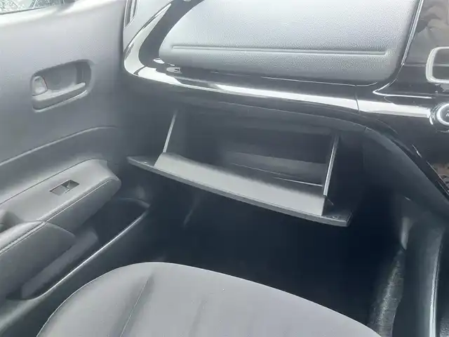 トヨタ アクア X 島根県 2022(令4)年 5.6万km ブラックマイカ 純正メモリナビ　/Bluetooth接続　/バックカメラ　/ビルトインETC　/クルーズコントロール　/アイドリングストップ　/衝突軽減ブレーキ　/レーンキープアシスト/オートハイビーム／ライト　/スマートキー　/プッシュスタート　/純正LEDヘッドライト/純正フロアマット/保証書・取扱説明書（本体＋ナビ）