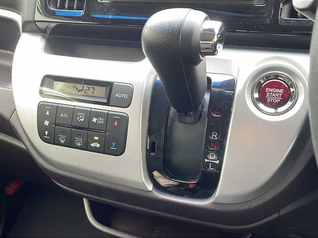 ホンダ Ｎ ＷＧＮ カスタム G Aパッケージ 新潟県 2014(平26)年 6.4万km スマートブラック 社外ナビ（ワンセグ）/バックカメラ/ハーフレザー/クルーズコントロール/純正14インチアルミホイール/HIDヘッドライト/ステアリングスイッチ/純正フロアマット/オートライト/オートエアコン/冬タイヤ積載/スペアキー×1/電動格納ミラー/ドアバイザー/保証書/取扱説明書