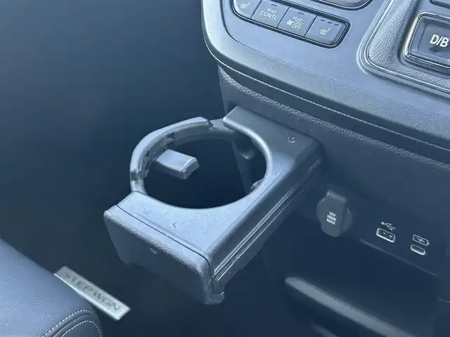 ホンダ ステップワゴン スパーダ eHEV プレミアムライン 群馬県 2022(令4)年 3.1万km ミッドナイトブルービームM 純正SDナビ/ (AM/FM/CD/DVD/BT/SD/USB/TV)/両側パワースライドドア/マルチビューモニター/フリップダウンモニター/パワーバックドア/ホンダセンシング/　・衝突軽減ブレーキ/　・踏み間違い衝突軽減システム/　・歩行者事故低減ステアリング/　・路外逸脱抑制機能/　・先行車発進お知らせ機能/　・標識認識機能/　・車線維持支援システム/パーキングブレーキスイッチ/オートマチックブレーキホールド/純正ドライブレコーダー(フロント)/社外ドライブレコーダー(リア)/ETC/純正フロアマット/純正ドアバイザー/全席シートヒーター/パドルシフト/全席USBチャージャー