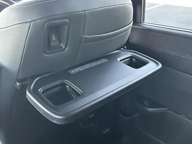 ホンダ ステップワゴン スパーダ eHEV プレミアムライン 群馬県 2022(令4)年 3.1万km ミッドナイトブルービームM 純正SDナビ/ (AM/FM/CD/DVD/BT/SD/USB/TV)/両側パワースライドドア/マルチビューモニター/フリップダウンモニター/パワーバックドア/ホンダセンシング/　・衝突軽減ブレーキ/　・踏み間違い衝突軽減システム/　・歩行者事故低減ステアリング/　・路外逸脱抑制機能/　・先行車発進お知らせ機能/　・標識認識機能/　・車線維持支援システム/パーキングブレーキスイッチ/オートマチックブレーキホールド/純正ドライブレコーダー(フロント)/社外ドライブレコーダー(リア)/ETC/純正フロアマット/純正ドアバイザー/全席シートヒーター/パドルシフト/全席USBチャージャー