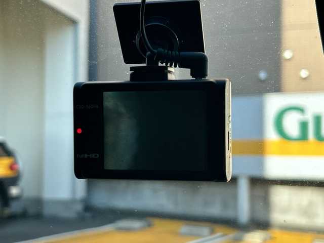 マツダ スクラム ワゴン PZターボ スペシャルパッケージ 静岡県 2017(平29)年 6.5万km ホワイトパール 社外ナビ/フルセグTV/DVD/CD/SD/BT/衝突軽減ブレーキ/ルーフラック/両側パワースライドドア/左後オートステップ/前方ドライブレコーダー/ETC/HIDヘッドライト/ステアリングスイッチ/純正14インチAW/スマートキー×2/保証書/取扱説明書/R1/R2/R4/R6点検記録簿有