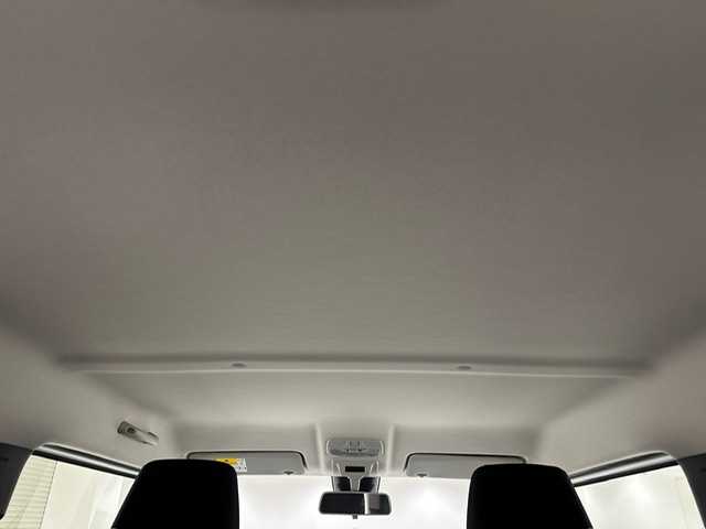 スズキ ジムニー シエラ JC 兵庫県 2025(令7)年 0.1千km ピュアホワイトP 登録済未使用車/シートヒーター/背面タイヤ/5速MT/クルーズコントロール/クリアランスソナー/純正15インチアルミホイール/トランスファー/アイドリングストップ/LEDヘッドライト/フォグライト/オートライト/レーンキープアシスト/スマートキー