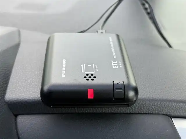トヨタ ヴォクシー S－Z 道南・函館 2024(令6)年 1.5万km アティチュードブラックマイカ 純正ナビ/フルセグＴＶ/衝突軽減ブレーキ/寒冷地仕様/両側パワースライドドア/ＥＴＣ/バックカメラ/クルーズコントロール/コーナーセンサー/シートヒーター/オートハイビーム/ウォークスルー