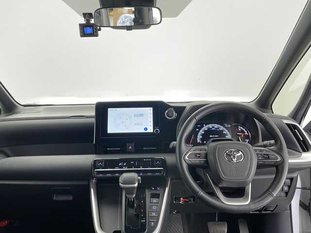 トヨタ ノア S－Z 長野県 2023(令5)年 3.1万km ホワイトパールクリスタルシャイン 4WD/純正ディスプレイオーディオ/全方位モニター/パーキングアシスト/衝突軽減ブレーキ/レーンキープアシスト/レーダークルーズコントロール/前後コーナーセンサー/ブラインドスポットモニター/ETC/両側電動スライドドア（ハンズフリー付き）/ハーフレザーシート/1列目、2列目シートヒーター/ステアリングヒーター/ドライバーモニター機能/後席サンシェード/オートライト/オートマチックハイビーム/スマートキー