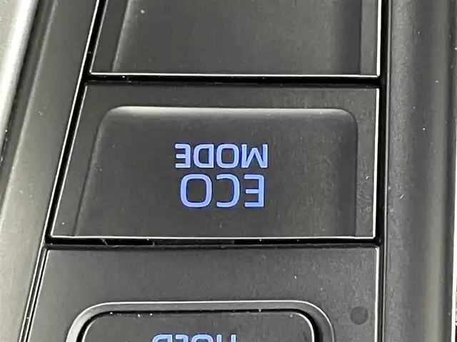 トヨタ ノア S－Z 道央・札幌 2023(令5)年 3.1万km ホワイトパールクリスタルシャイン 4WD/純正ディスプレイオーディオ/全方位モニター/パーキングアシスト/衝突軽減ブレーキ/レーンキープアシスト/レーダークルーズコントロール/前後コーナーセンサー/ブラインドスポットモニター/ETC/両側電動スライドドア（ハンズフリー付き）/ハーフレザーシート/1列目、2列目シートヒーター/ステアリングヒーター/ドライバーモニター機能/後席サンシェード/オートライト/オートマチックハイビーム/スマートキー