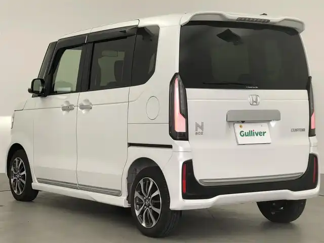 ホンダ Ｎ ＢＯＸ カスタム 愛知県 2024(令6)年 0.4万km プラチナホワイトパール ホンダ純正ギャザーズナビ/（フルセグ/ラジオ/BT）/バックカメラ/ETC/前席シートヒーター/片側パワースライドドア/追従クルーズコントロール/衝突軽減システム/横滑り防止/レーンキープアシスト/コーナーセンサー前後/ブラインドスポットモニター/フォグランプ/純正AW/スペアキー