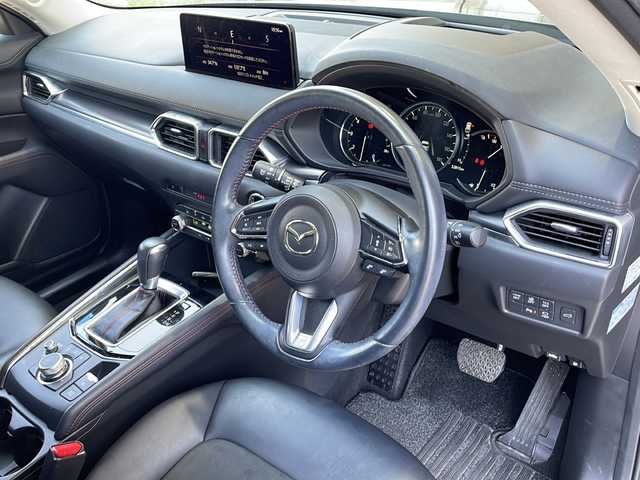 マツダ ＣＸ－５ XD ブラックトーンエディション 静岡県 2021(令3)年 5.3万km マシーングレープレミアムM シティブレーキサポート/・衝突軽減ブレーキ/・アクティブクルーズコントロール/・レーンキープアシスト/・コーナーセンサー/・ブラインドスポットモニター/・ヘッドアップディスプレイ/純正メーカーナビ/・フルセグTV/・ラジオ/BT/主要装備/・全方位カメラ/・パワーバックドア/・LEDヘッドライト/・ハーフレザーシート/・D席パワーシートメモリーシート/・レザーハンドル/・ステアリングヒーター/・パドルシフト/・ETC/・ドラレコ前後/・オートホールド