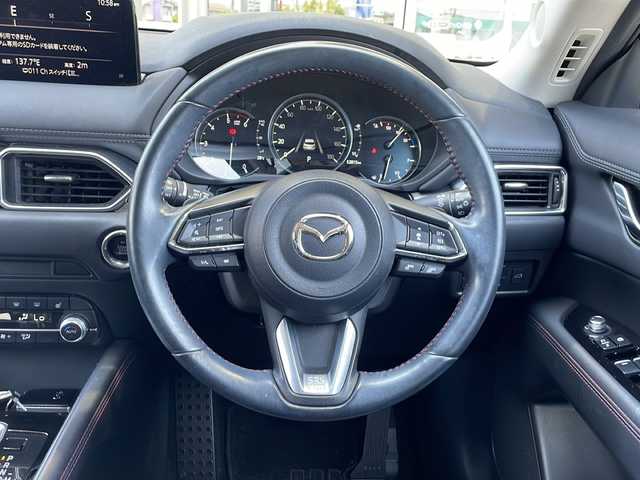 マツダ ＣＸ－５ XD ブラックトーンエディション 静岡県 2021(令3)年 5.3万km マシーングレープレミアムM シティブレーキサポート/・衝突軽減ブレーキ/・アクティブクルーズコントロール/・レーンキープアシスト/・コーナーセンサー/・ブラインドスポットモニター/・ヘッドアップディスプレイ/純正メーカーナビ/・フルセグTV/・ラジオ/BT/主要装備/・全方位カメラ/・パワーバックドア/・LEDヘッドライト/・ハーフレザーシート/・D席パワーシートメモリーシート/・レザーハンドル/・ステアリングヒーター/・パドルシフト/・ETC/・ドラレコ前後/・オートホールド
