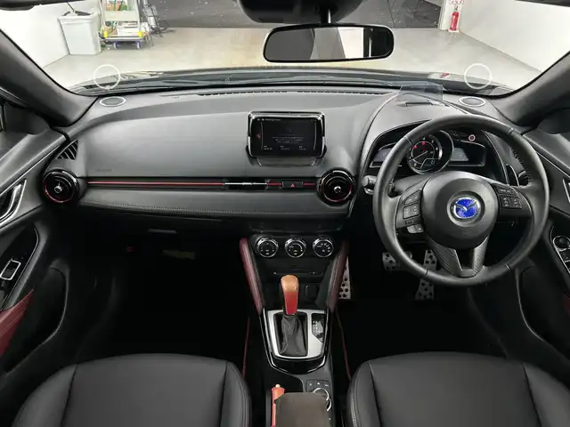 マツダ ＣＸ－３ XD ツーリング 愛知県 2016(平28)年 5.4万km ジェットブラックマイカ 禁煙車/ディーゼル/ターボ/純正7インチSDナビ/（CD/DVD/Bluetooth/フルセグTV）/バックカメラ/衝突軽減ブレーキ/ブラインドスポットモニター/クルーズコントロール/ETC/パドルシフト/フロント・サイドエアロ/スマートキー/プッシュスタート/LEDヘッドライト/純正アルミホイール