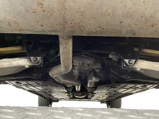 ボルボ ＸＣ６０ D4 AWD インスクリプション 新潟県 2018(平30)年 3.7万km オニキスブラックP パノラミックスライディングルーフ/harman/kardon/インテリセーフ/純正HDDナビ/(CD/DVD/Bluetooth/USB/フルセグTV)/AppleCarPlay/AndroidAuto/360度カメラ/ETC/ドライブレコーダー/アダプティブクルーズコントロール/ブラインドスポットアシスト/プリクラッシュブレーキ/レーンキープアシスト/シートベンチレーション/シートヒーター/ステアリングヒーター/メモリ付きパワーシート/パワーバックドア/純正19インチアルミホイール/LEDヘッドライト