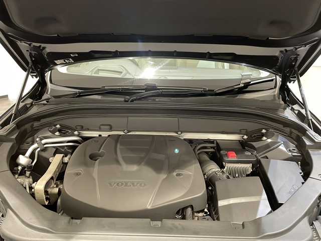 ボルボ ＸＣ６０ D4 AWD インスクリプション 新潟県 2018(平30)年 3.7万km オニキスブラックP パノラミックスライディングルーフ/harman/kardon/インテリセーフ/純正HDDナビ/(CD/DVD/Bluetooth/USB/フルセグTV)/AppleCarPlay/AndroidAuto/360度カメラ/ETC/ドライブレコーダー/アダプティブクルーズコントロール/ブラインドスポットアシスト/プリクラッシュブレーキ/レーンキープアシスト/シートベンチレーション/シートヒーター/ステアリングヒーター/メモリ付きパワーシート/パワーバックドア/純正19インチアルミホイール/LEDヘッドライト