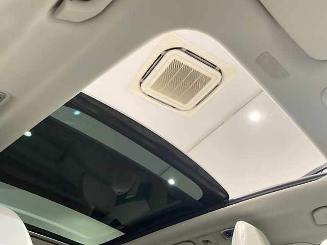 ボルボ ＸＣ６０ D4 AWD インスクリプション 新潟県 2018(平30)年 3.7万km オニキスブラックP パノラミックスライディングルーフ/harman/kardon/インテリセーフ/純正HDDナビ/(CD/DVD/Bluetooth/USB/フルセグTV)/AppleCarPlay/AndroidAuto/360度カメラ/ETC/ドライブレコーダー/アダプティブクルーズコントロール/ブラインドスポットアシスト/プリクラッシュブレーキ/レーンキープアシスト/シートベンチレーション/シートヒーター/ステアリングヒーター/メモリ付きパワーシート/パワーバックドア/純正19インチアルミホイール/LEDヘッドライト