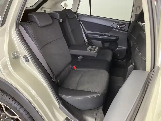 スバル インプレッサ ＸＶ 2．0i－L 新潟県 2013(平25)年 3.3万km デザートカーキ 純正ナビ/（フルセグテレビ/CD/DVD/SD/Bluetooth）/バックカメラ/プッシュスタート/スマートキー/クルーズコントロール/革巻きステアリング/オートライト/HIDライト/フロント・リアフォグランプ/パドルシフト/電動格納ミラー/ドライブ席パワーシート